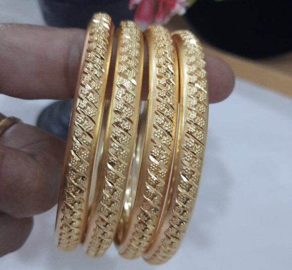 Forming Bangles