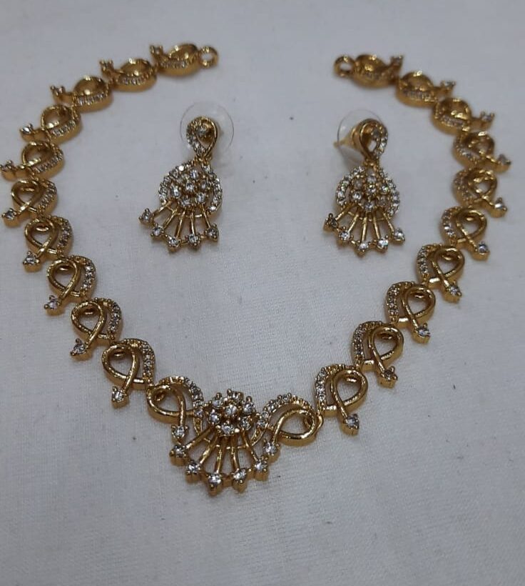 AD Stone Necklace - Image 3