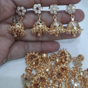 impon jhummiki