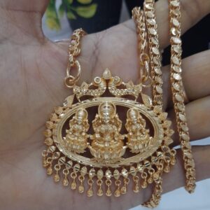 FORMING GOLD LAKSHMI AMMAN DOLLAR CHAIN 26 INCH