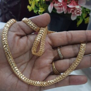 heartin pattern broad chain