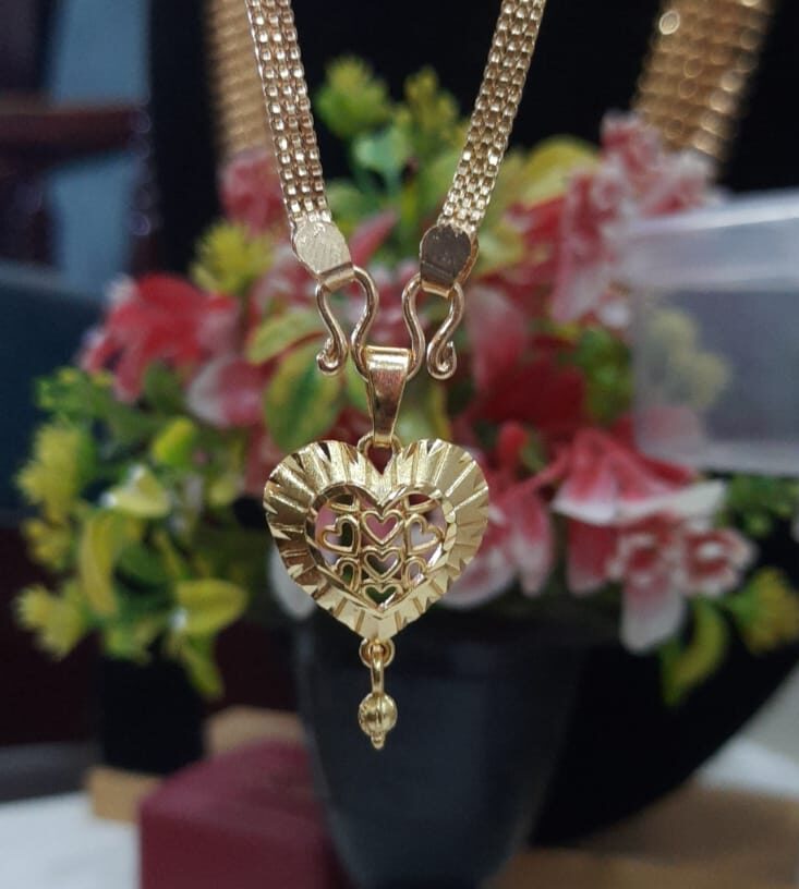 forming heartin dollar chain - Image 4