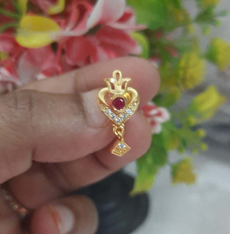 Royal Heart Stone Earring - Image 3