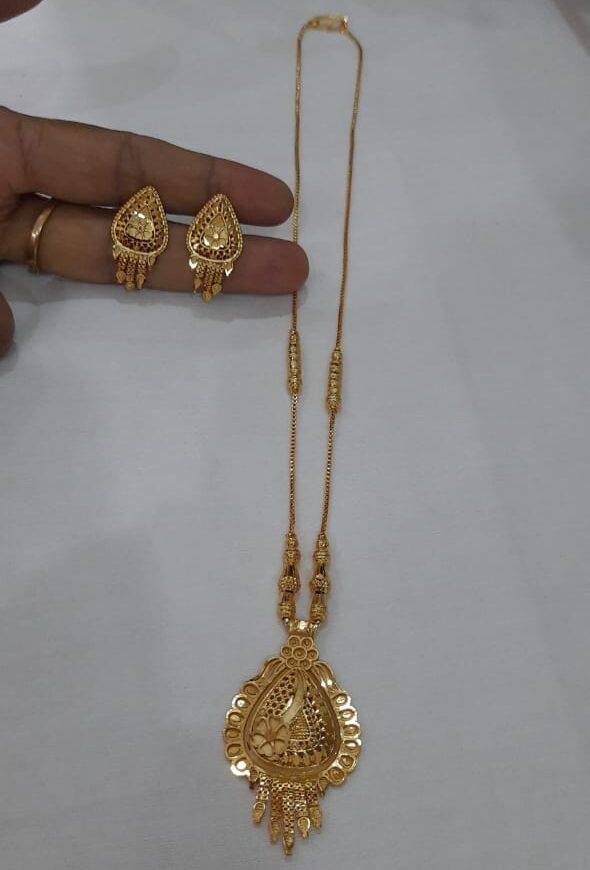 Short Necklace - Image 2