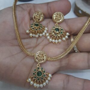 antique green stone necklace