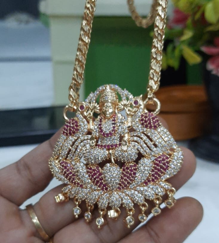 LAKSHMI AMMAN AD STONE DOLLAR CHAIN - Image 4