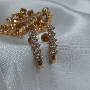 'J' Type Impon Earing