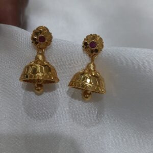 Forming Gold Jhummka