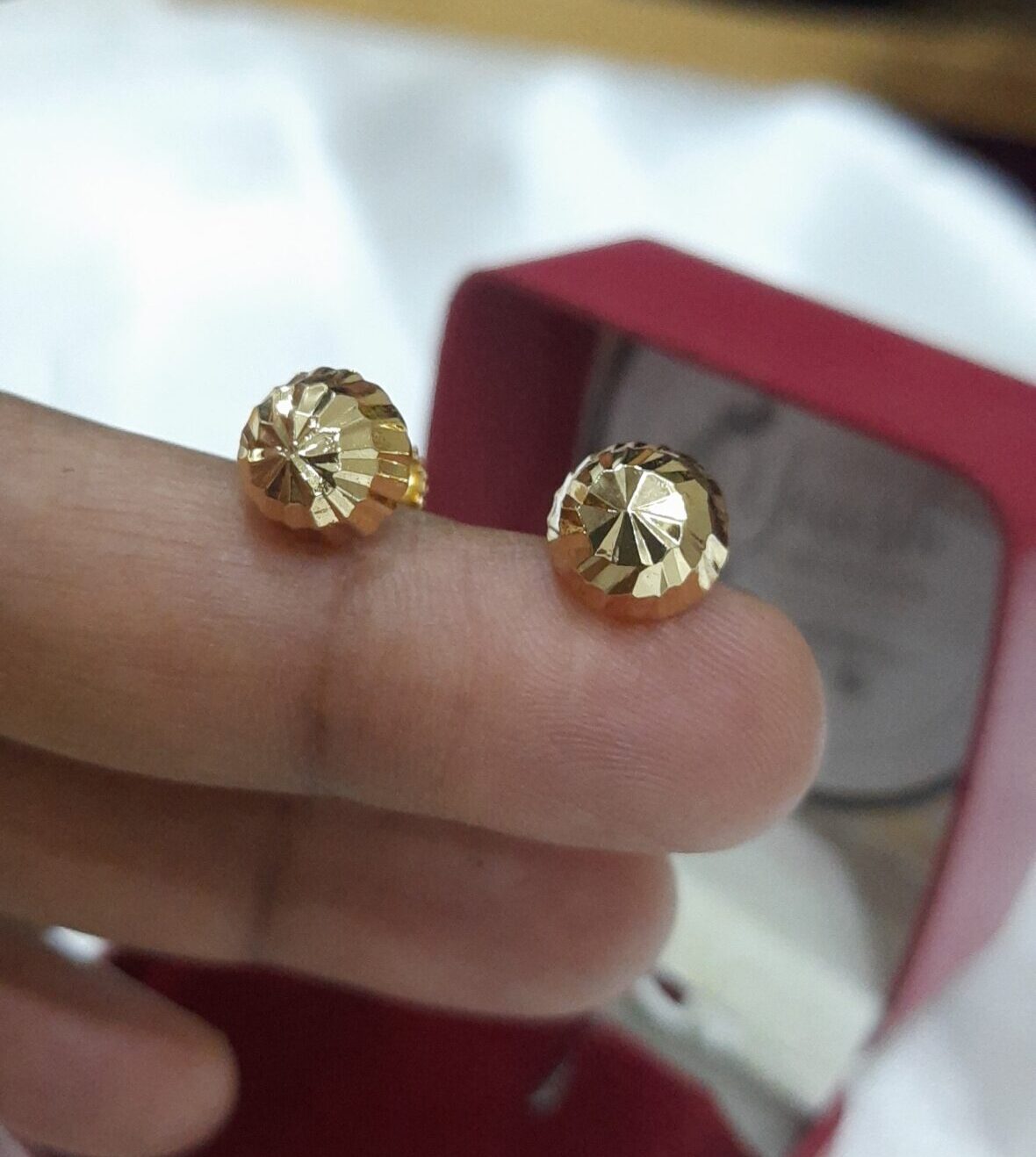 Gold Replica Stud