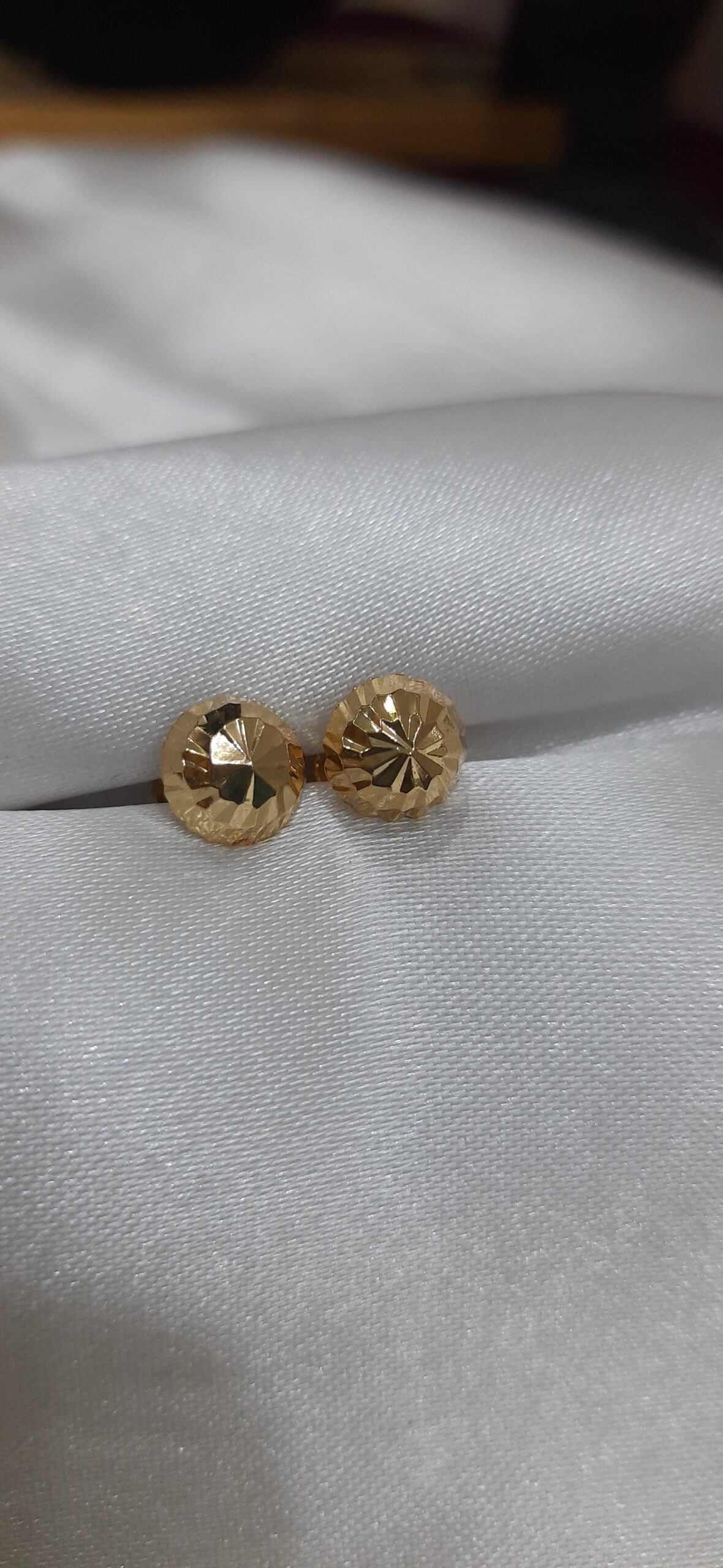 Gold Replica Stud - Image 3