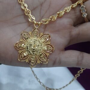Premium Short Necklace (Forming Gold)