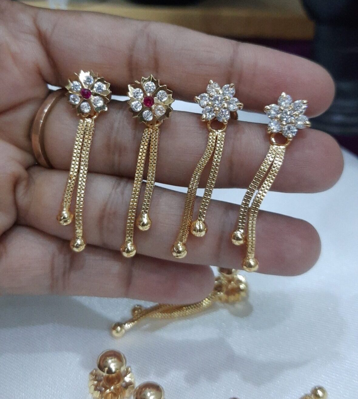 Hanfing Diamond Replica Earring