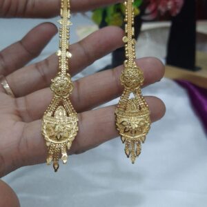 Gold Replica Earring with mattal