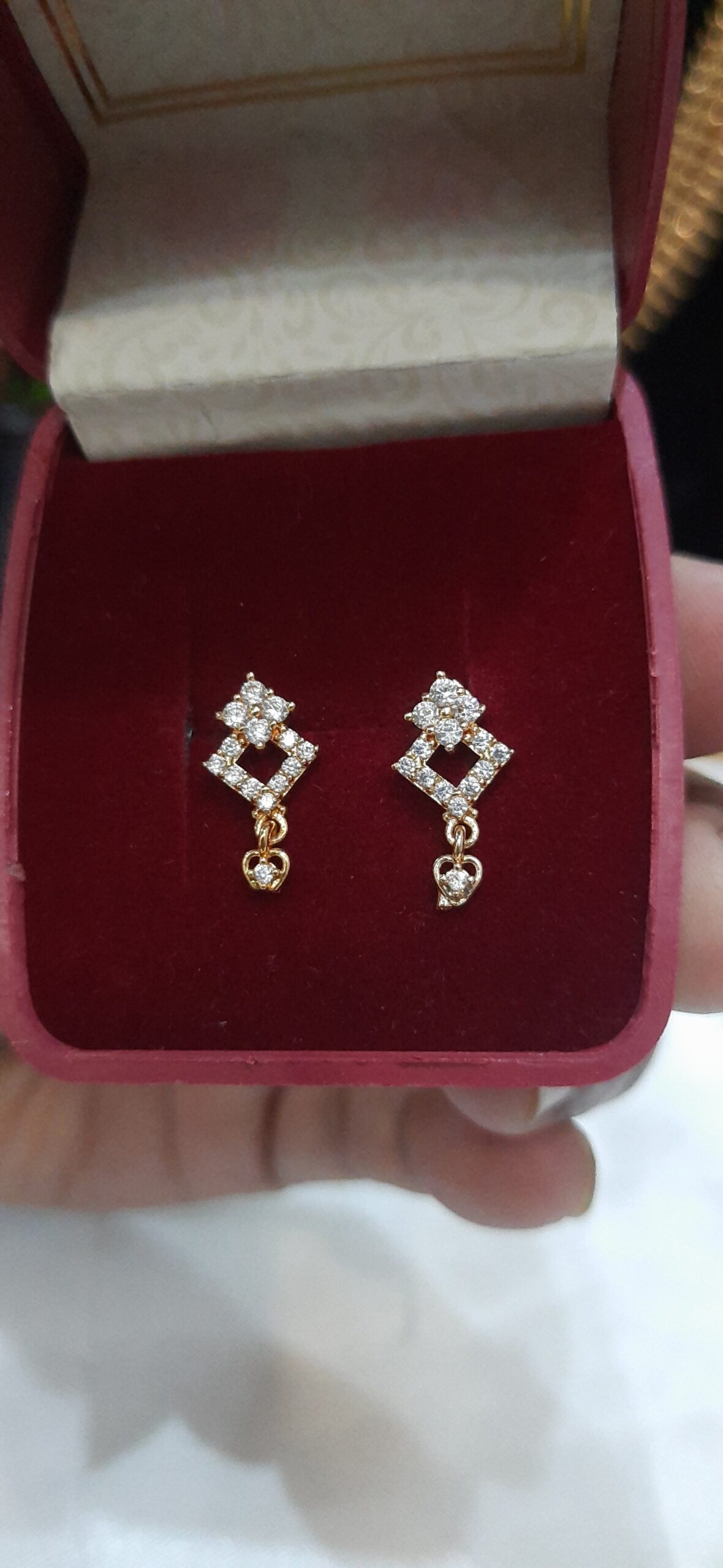 cute Diamond Replica Earing - Image 2