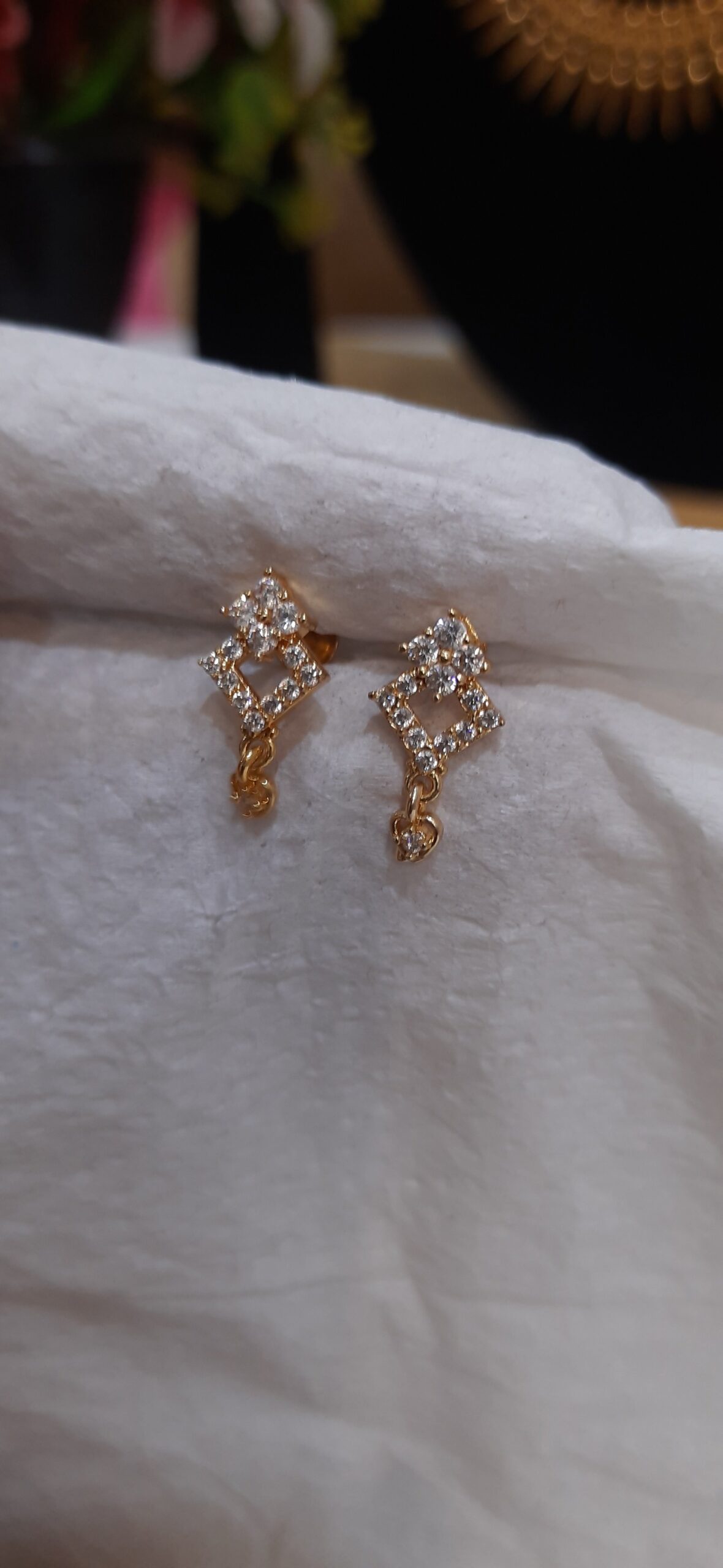 cute Diamond Replica Earing