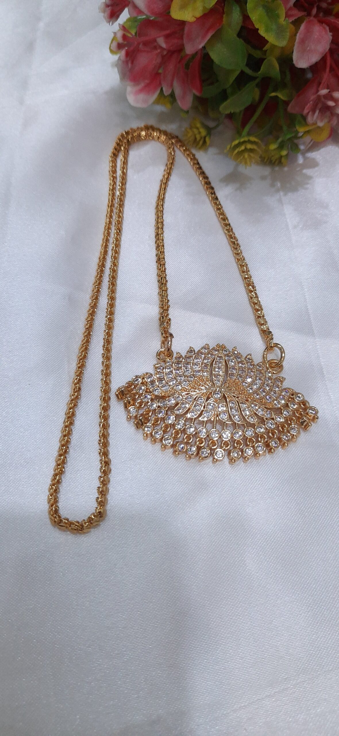 premium impon lotus dollar chain 26 inch - Image 2