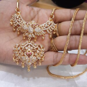 AD Stone impon Dollar Chain 32 inch