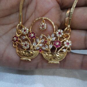 Butterfly dollar chain