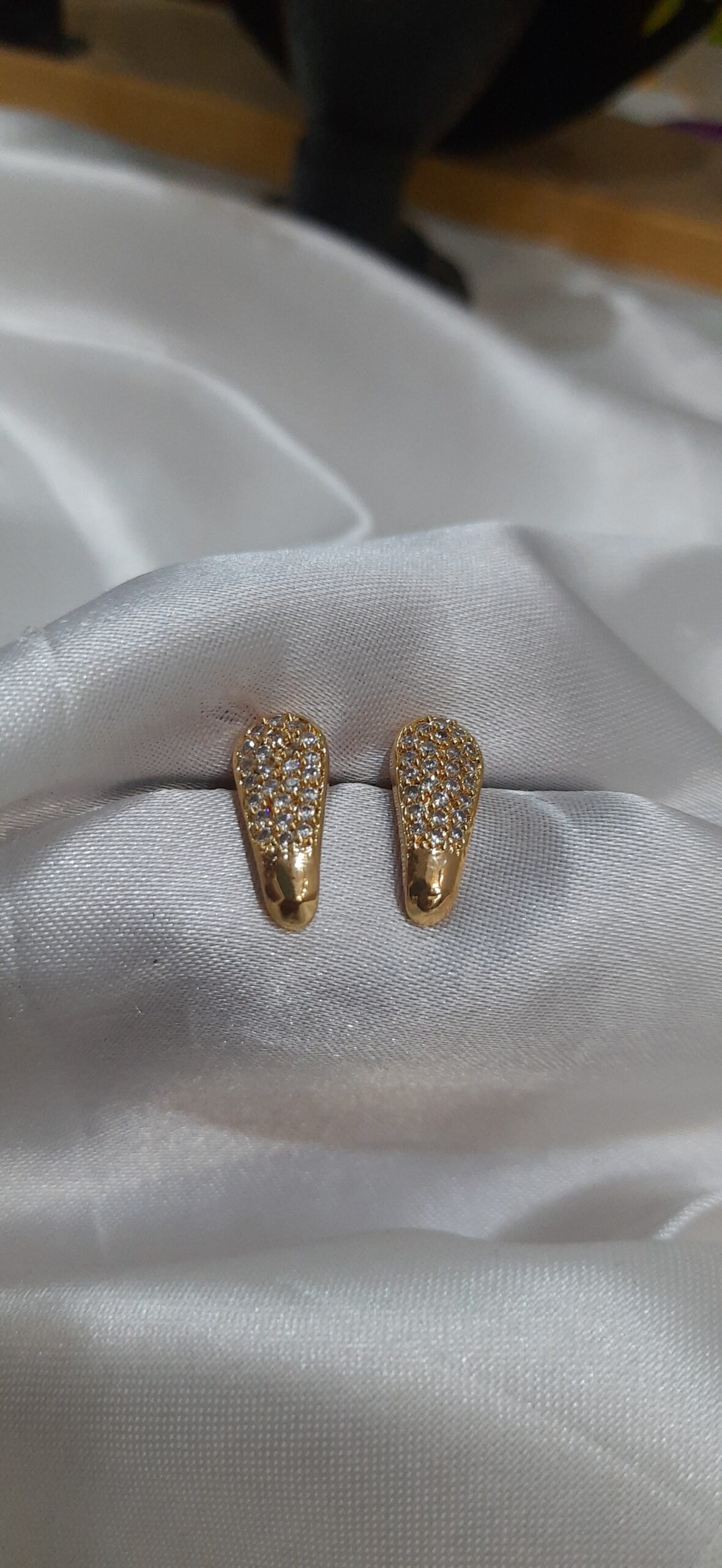 Diamond Replica Earring - Image 4